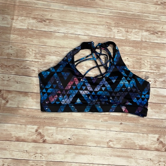 Constantly Varied Gear Other - CVG size xl sports bra
